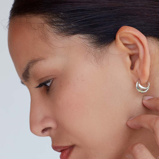 Kit Heath Bevel Cirque Link Twin Sterling Silver Hoop Earrings White Gold Kit Heath Bevel Cirque Link Twin Sterling Silver Hoop Earrings White Gold