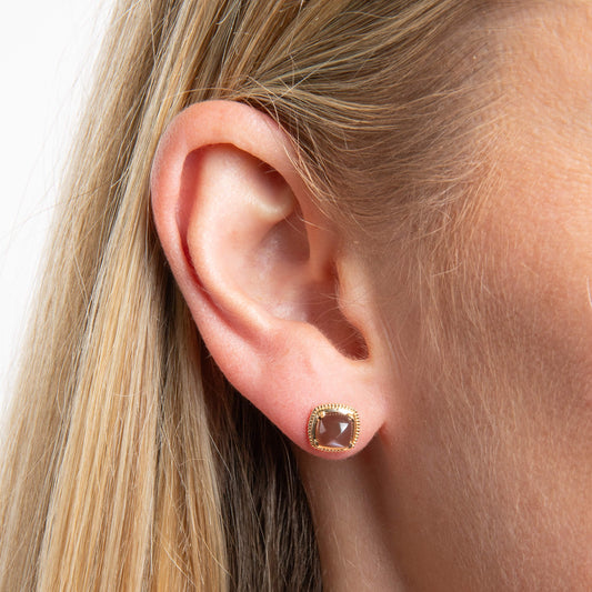 9ct Yellow Gold Sugarloaf Cut Chocolate Moonstone Stud Earrings 9ct Yellow Gold Sugarloaf Cut Chocolate Moonstone Stud Earrings 9ct Yellow Gold Sugarloaf Cut Chocolate Moonstone Stud Earrings 9ct Yellow Gold Sugarloaf Cut Chocolate Moonstone Stud Earrings
