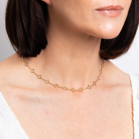 9ct Yellow Gold Quatrefoil Station Necklace 9ct Yellow Gold Quatrefoil Station Necklace 9ct Yellow Gold Quatrefoil Station Necklace 9ct Yellow Gold Quatrefoil Station Necklace