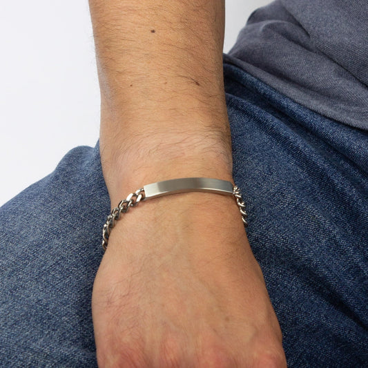 Fred Bennett Mens Brushed Stainless Steel ID Bar Bracelet Fred Bennett Mens Brushed Stainless Steel ID Bar Bracelet Fred Bennett Mens Brushed Stainless Steel ID Bar Bracelet Fred Bennett Mens Brushed Stainless Steel ID Bar Bracelet