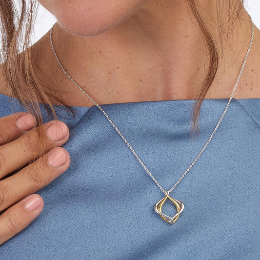 Kit Heath Sterling Silver Alicia Golden Petite Necklace Kit Heath Sterling Silver Alicia Golden Petite Necklace Kit Heath Sterling Silver Alicia Golden Petite Necklace Kit Heath Sterling Silver Alicia Golden Petite Necklace