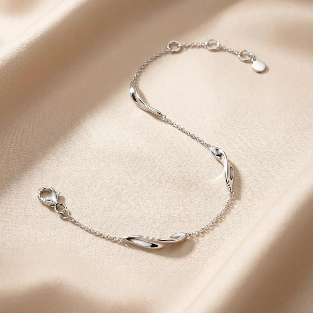 Kit Heath Serenity Curve Sterling Silver Station Bracelet