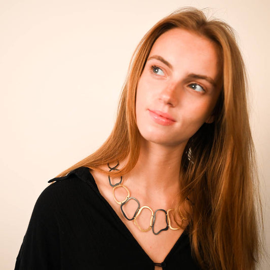 Liquid flow Golden Night Statement Necklace White Gold Liquid flow Golden Night Statement Necklace White Gold