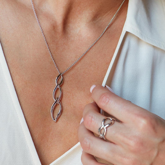 Kit Heath Entwine Twine Link Trio Sterling Silver Necklace White Gold Kit Heath Entwine Twine Link Trio Sterling Silver Necklace White Gold