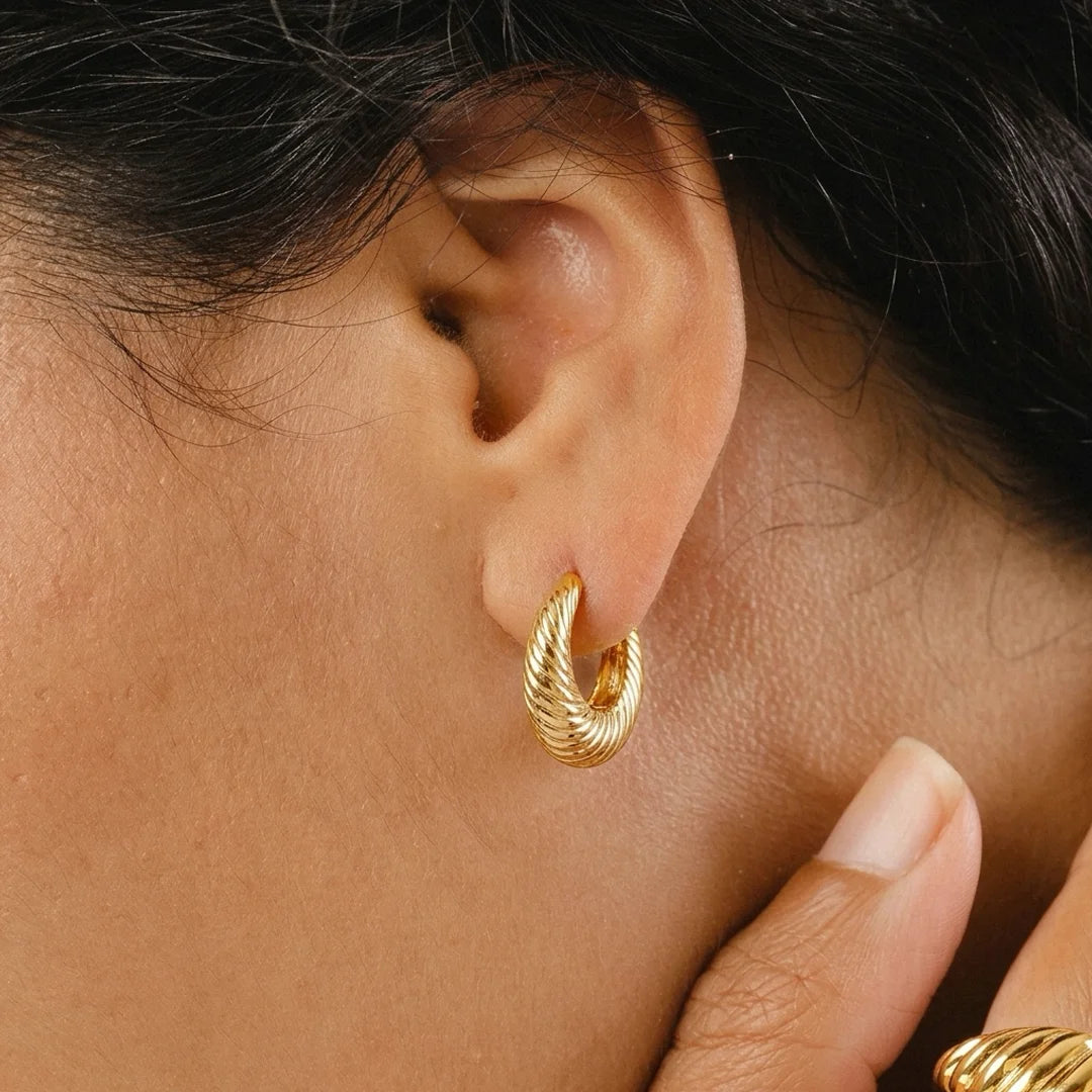 Helios Ribbed Gold Huggie Earrings