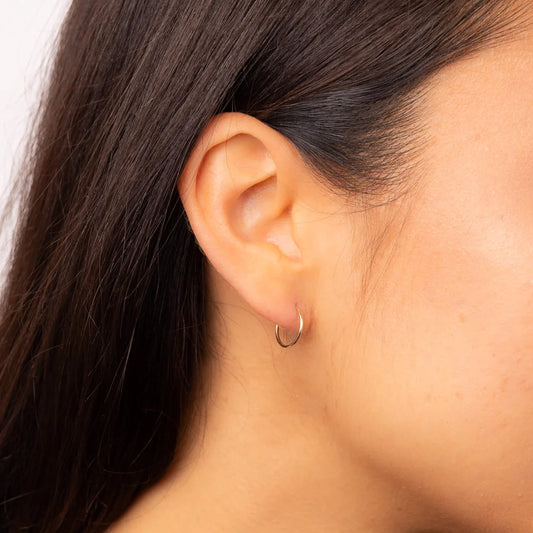 9ct Yellow Gold Classic 10mm Hoop Earrings 9ct Yellow Gold Classic 10mm Hoop Earrings