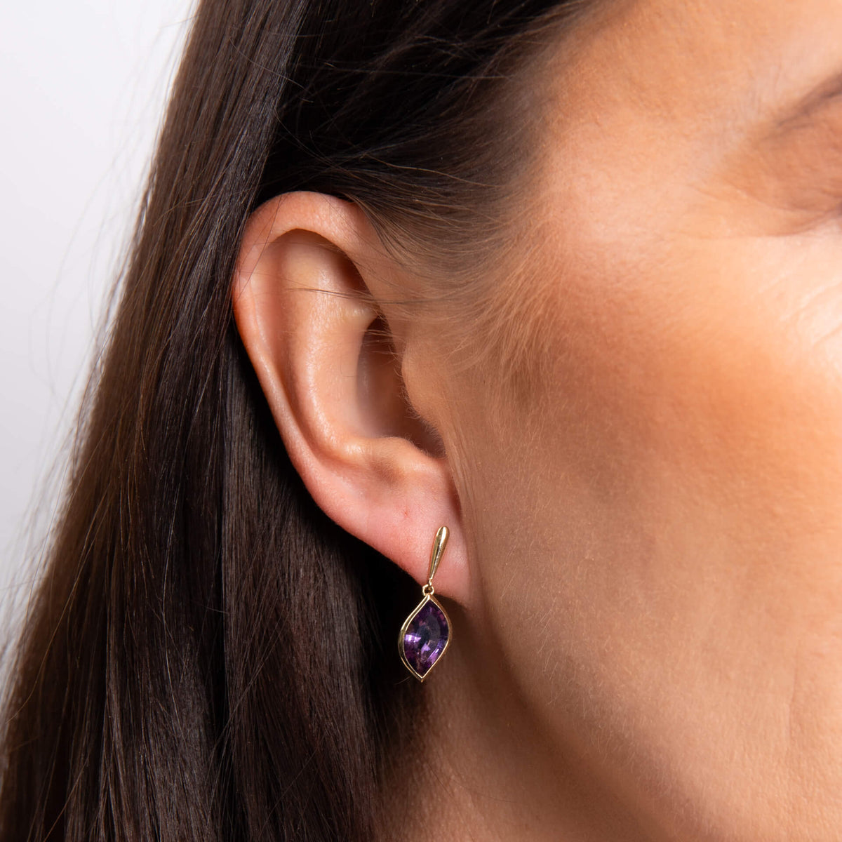 9ct Yellow Gold Flame Cut Amethyst Earrings