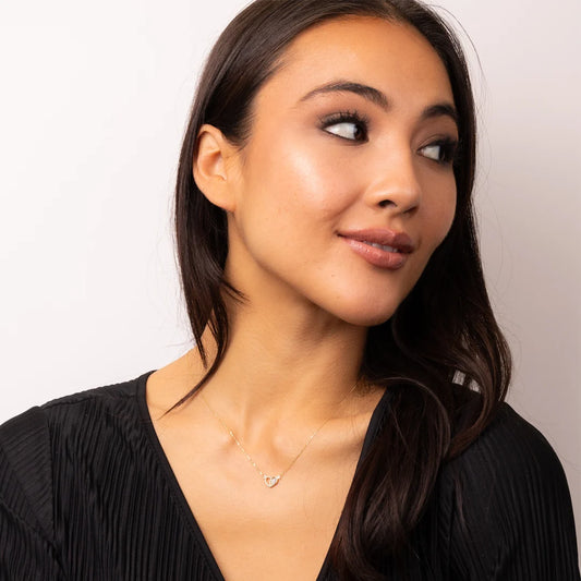 9ct Yellow gold Melt My Heart Mother of Pearl Necklace 9ct Yellow gold Melt My Heart Mother of Pearl Necklace