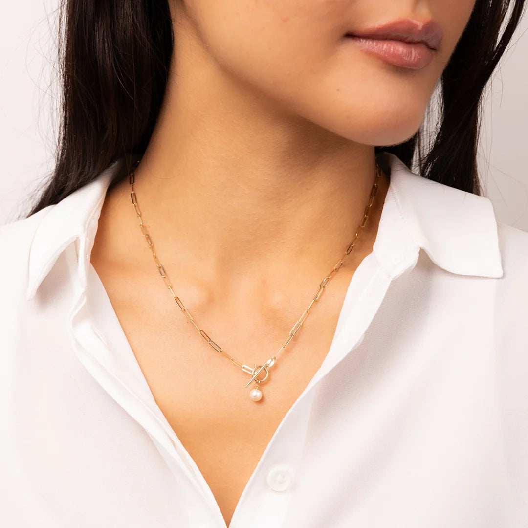 9ct Yellow Gold T-Bar Pearl Charm  Necklace