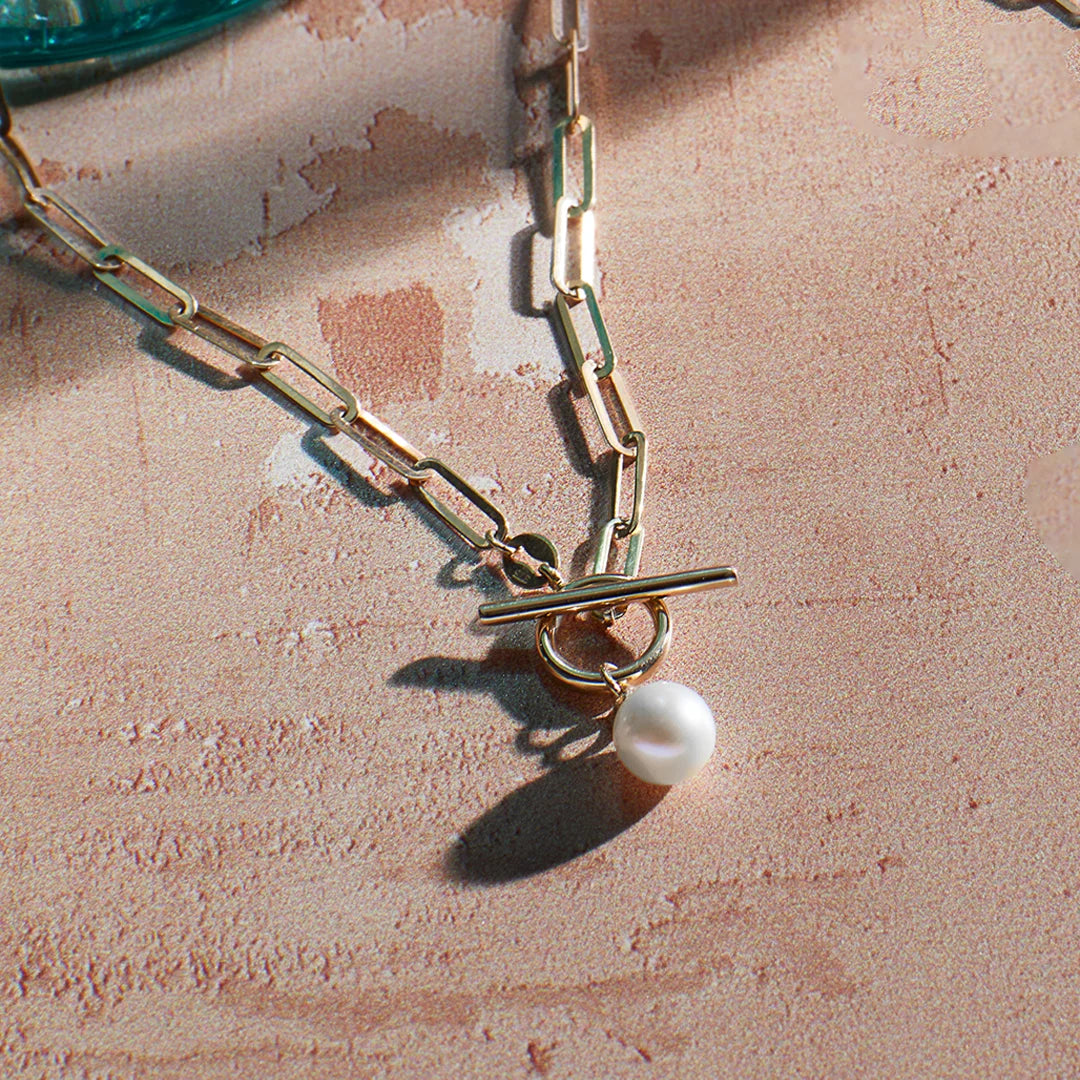 9ct Yellow Gold T-Bar Pearl Charm  Necklace