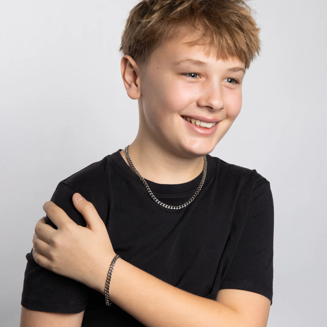 Fred Bennett Boys Stainless Steel Cuban Link Chain Necklace