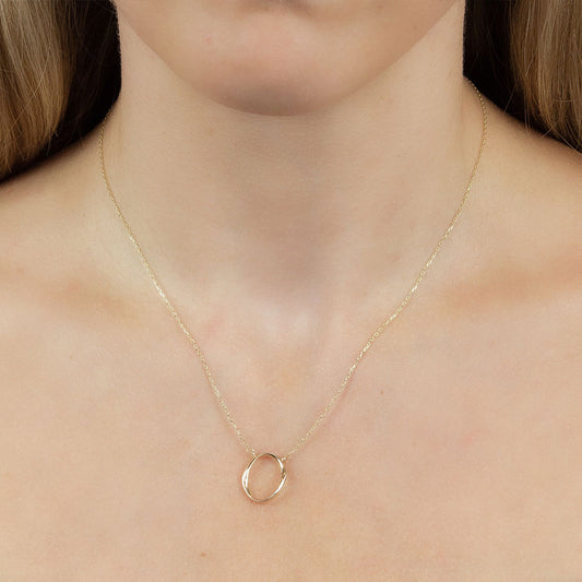 9ct Yellow Gold Nostalgia Open Circle Twist Pendant Yellow Gold