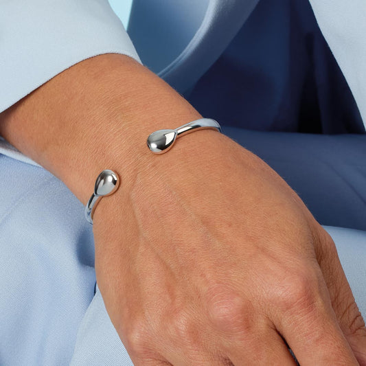 Kit Heath Sterling Silver Coast Pebble Smooth Hinged Bangle Kit Heath Sterling Silver Coast Pebble Smooth Hinged Bangle