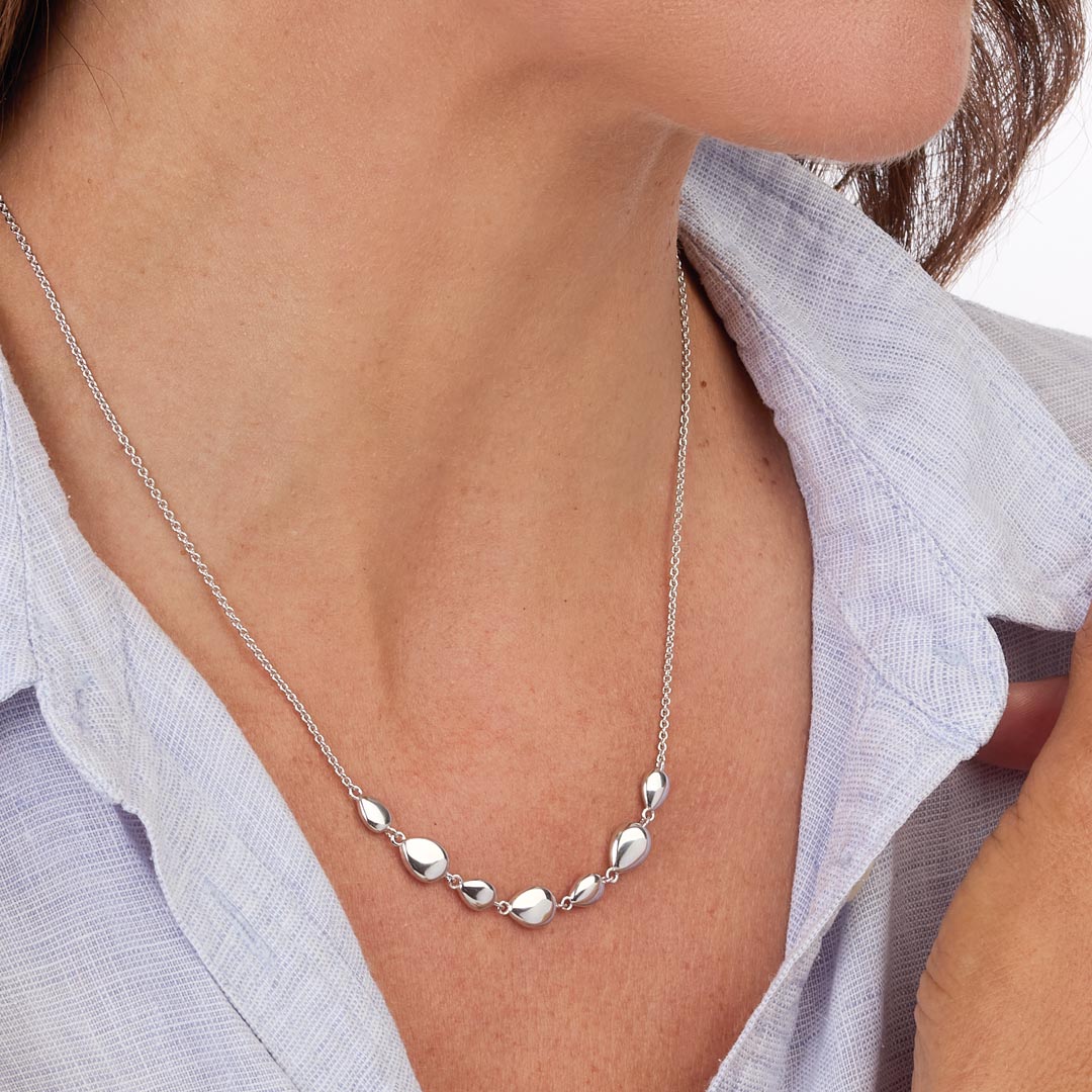 Kit Heath Sterling Silver Coast Pebbles Linking Pebbles Necklet