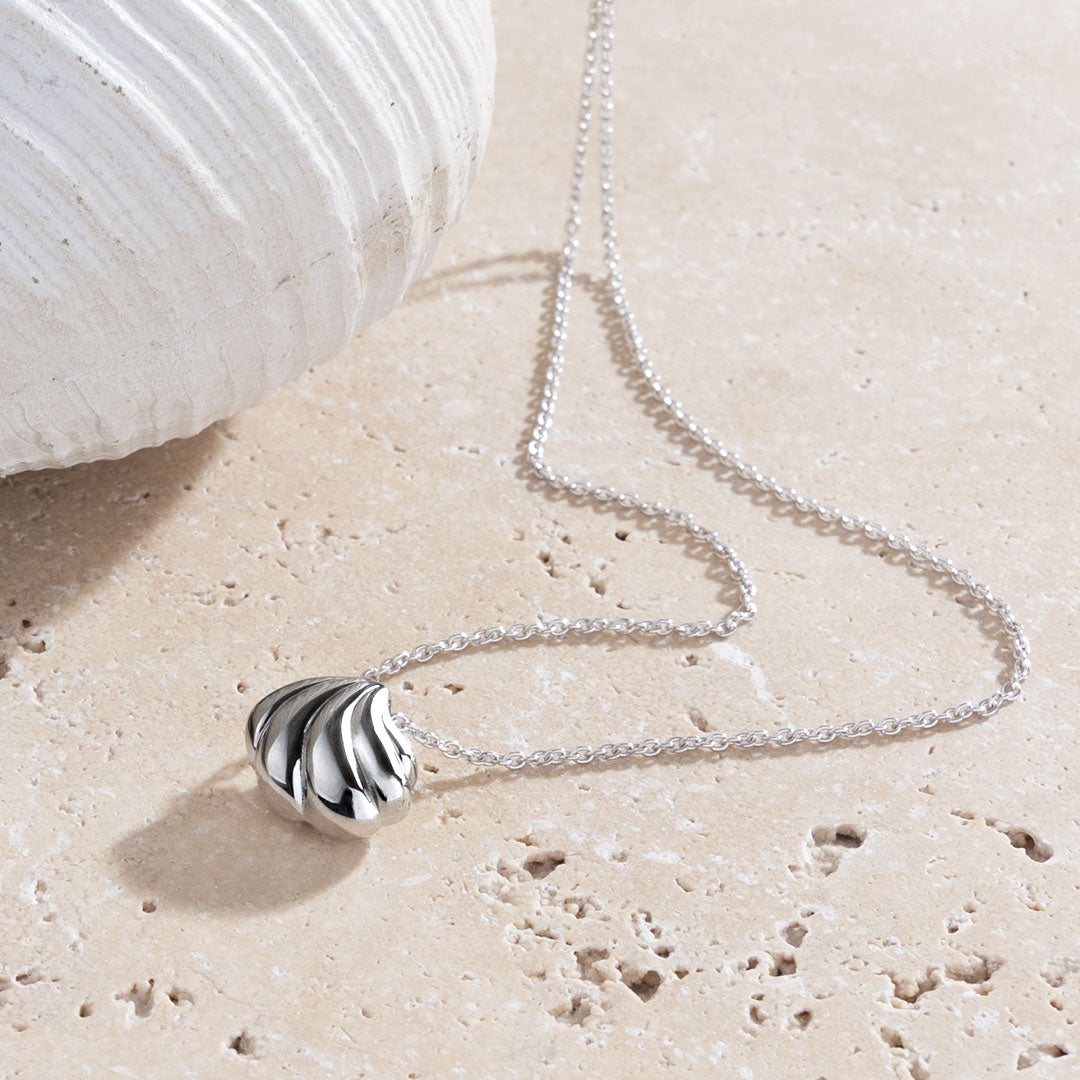Kit Heath Sterling Silver Oceane Shell Echo Rounded Necklace
