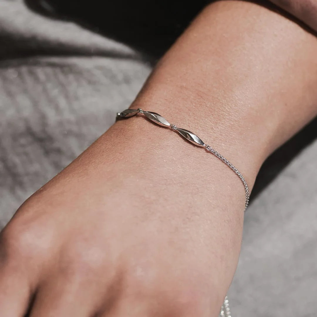 Kit Heath Glint Triplet Toggle Sterling Silver Bracelet