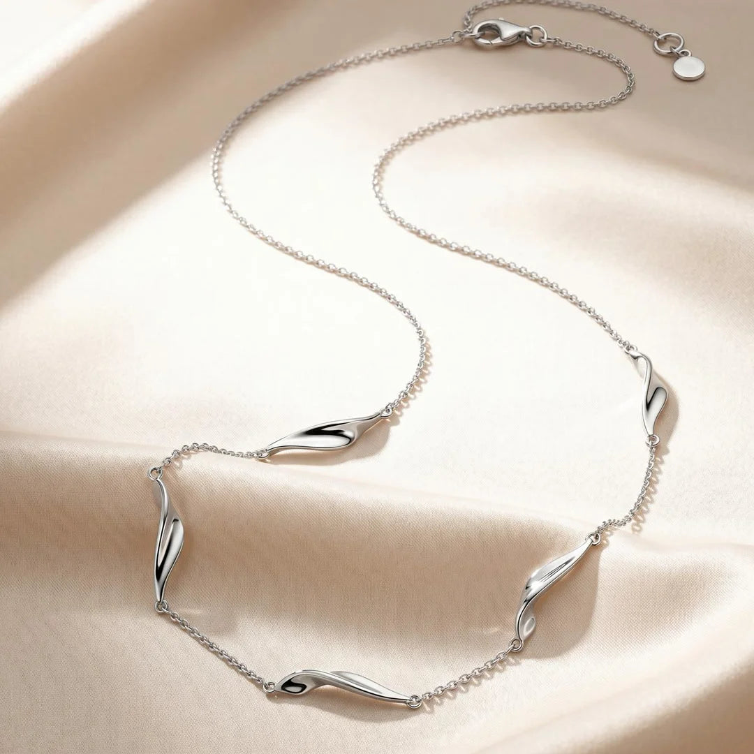 Kit Heath Serenity Curve Sterling Silver Station Necklace