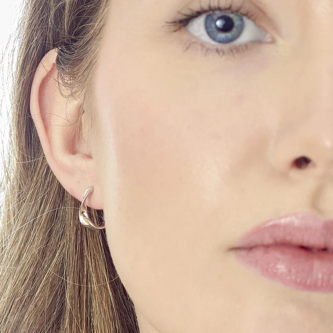 Kit Heath Serenity Curve Sterling Silver Hinged Hoop Earrings