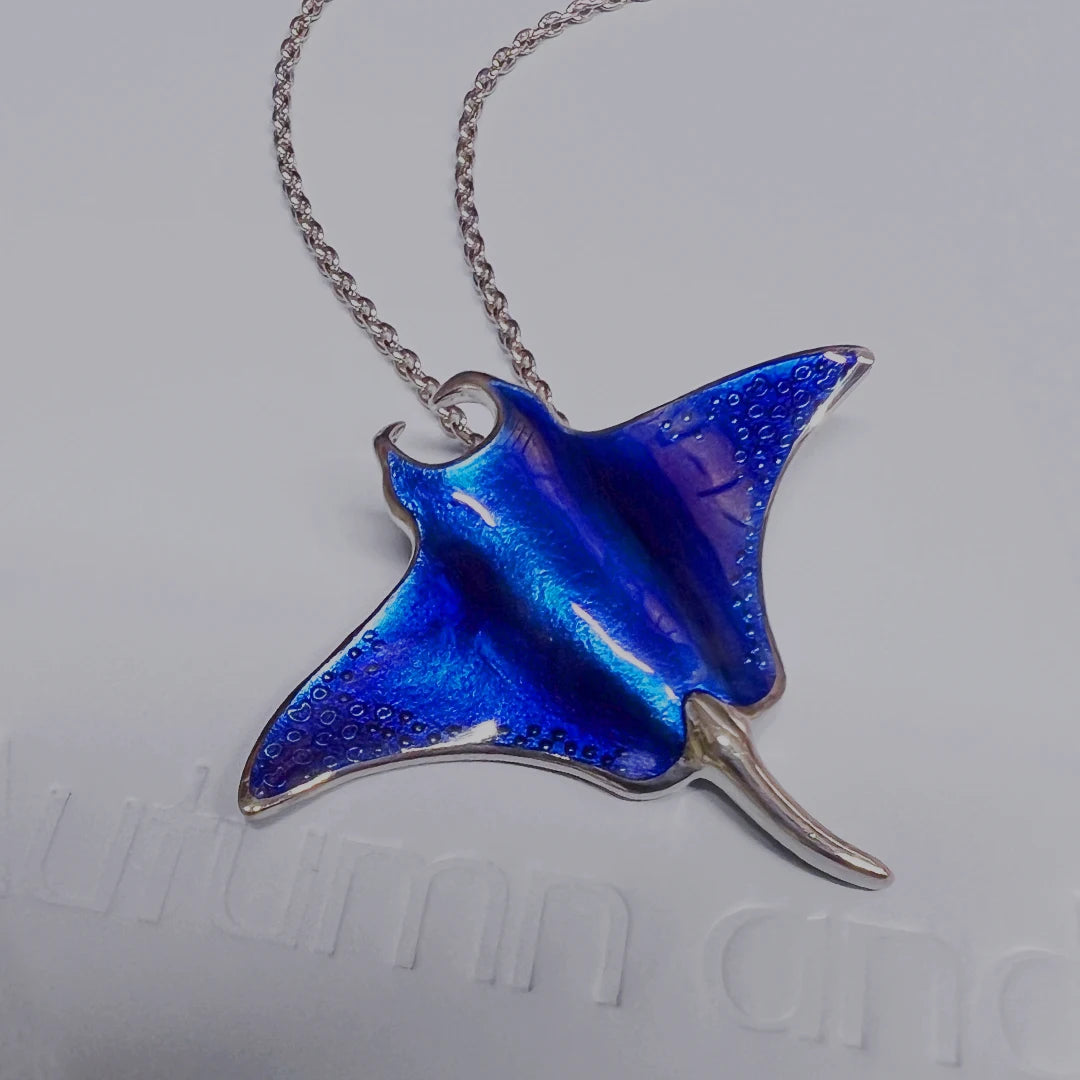 Nicole Barr Sea Manta Ray Glide Enamel Necklace
