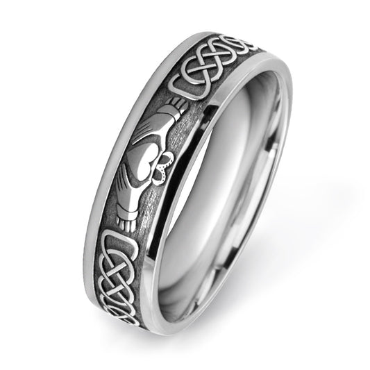Celtic Claddagh Patterned Wedding Ring Celtic Claddagh Patterned Wedding Ring