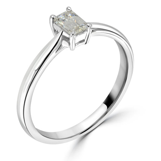 0.30ct Emerald Diamond Solitaire Engagement Ring 0.30ct Emerald Diamond Solitaire Engagement Ring